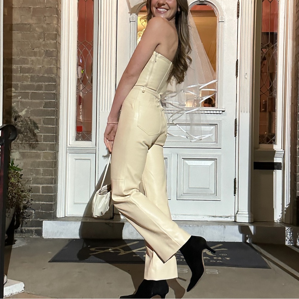 CULTNAKED Cream Ankle Pants
